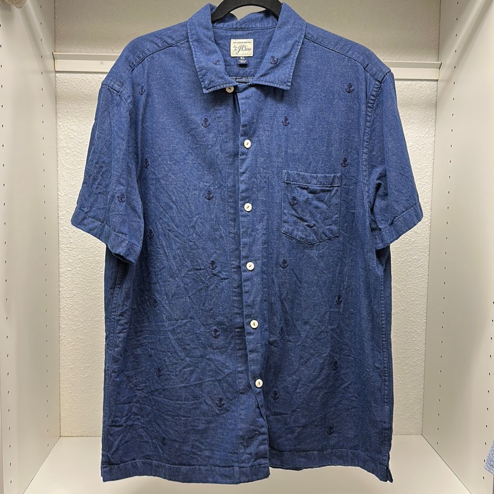 J.Crew 100%cotton short sleeve indigo button down in size XL